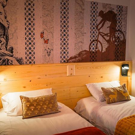 Le Petit Cerf Hotel Cervières Buitenkant foto